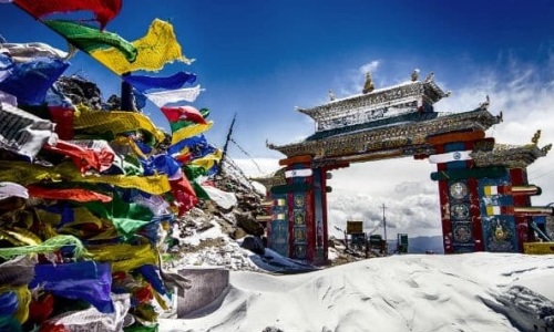 taxi service in tawang